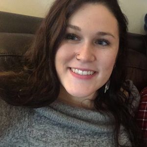 Meet your Posher, Lucy